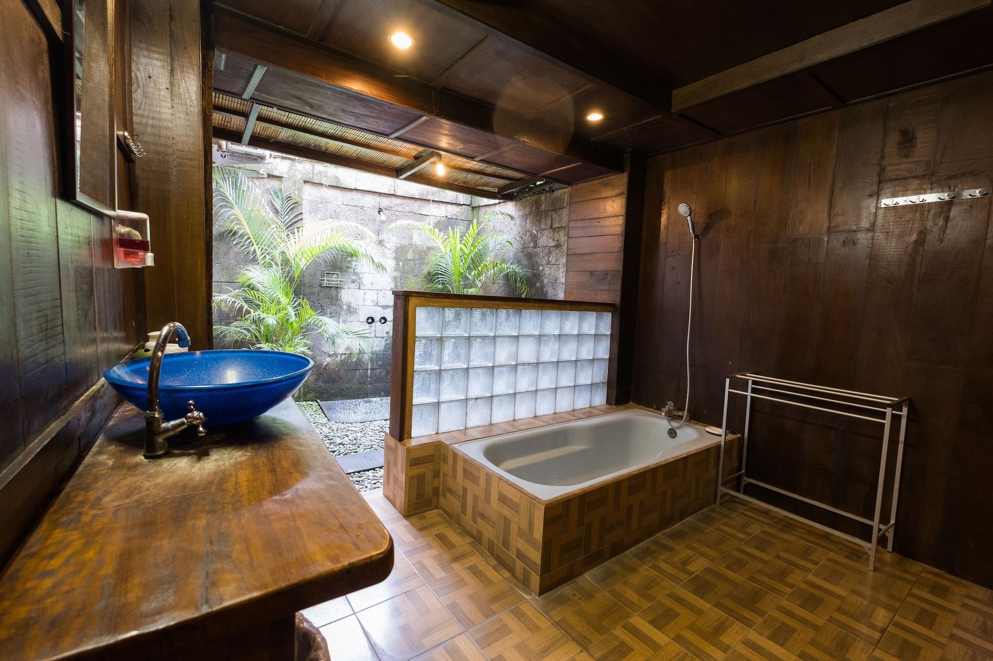 Easy Surf Dacha Hotel Canggu Exterior foto