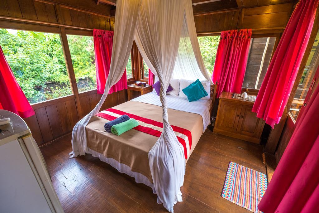 Easy Surf Dacha Hotel Canggu Exterior foto