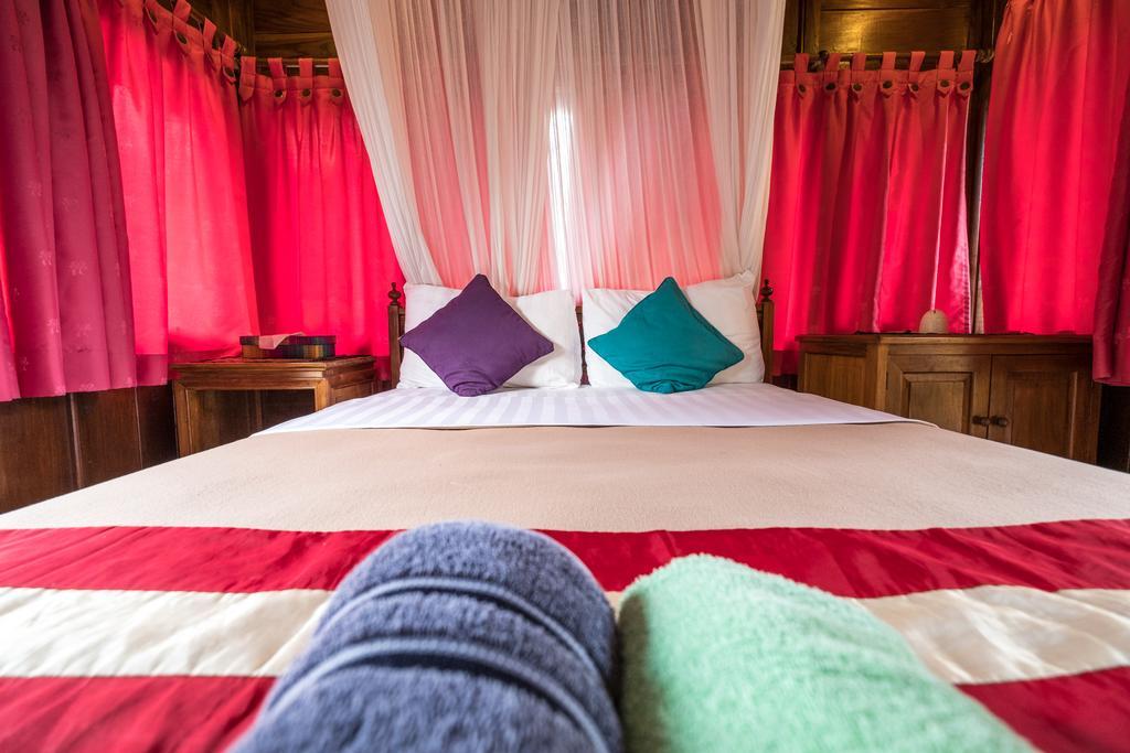 Easy Surf Dacha Hotel Canggu Exterior foto