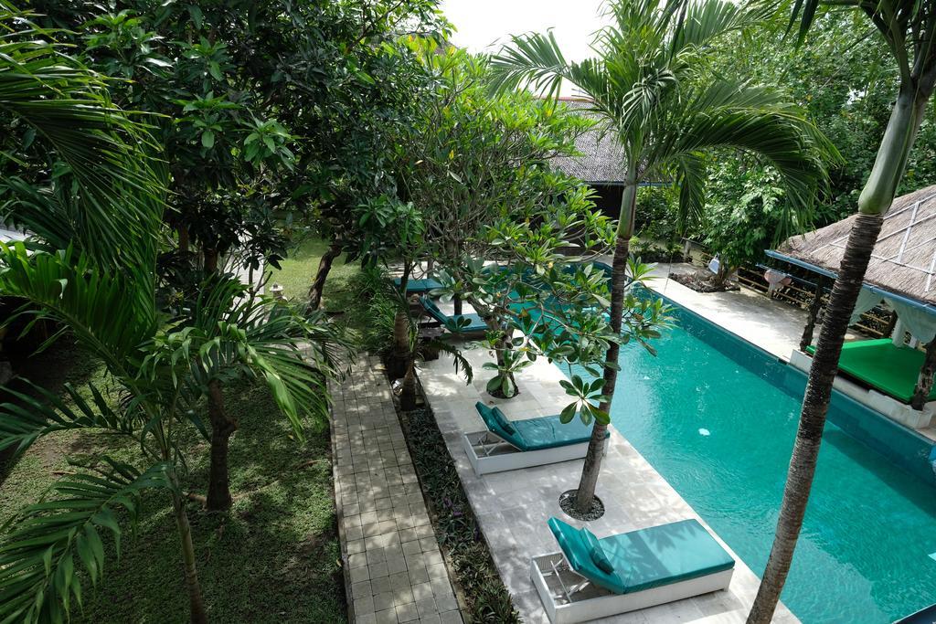 Easy Surf Dacha Hotel Canggu Exterior foto