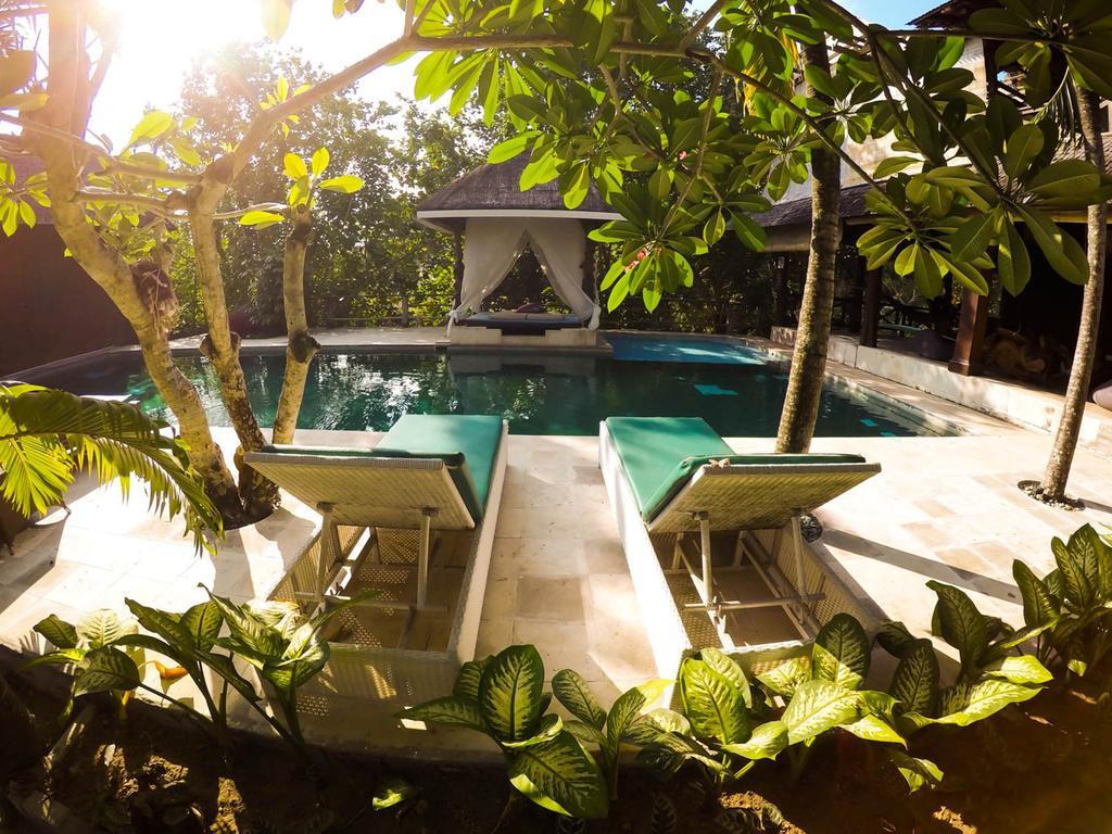 Easy Surf Dacha Hotel Canggu Exterior foto