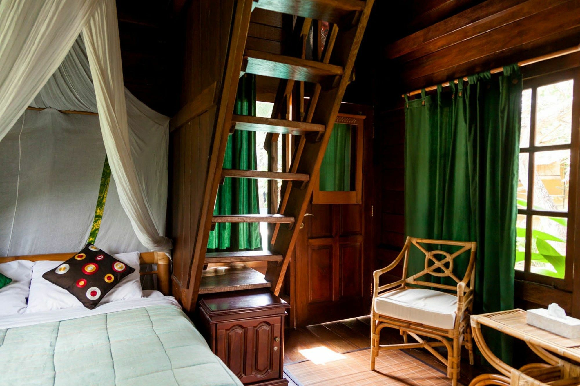 Easy Surf Dacha Hotel Canggu Exterior foto